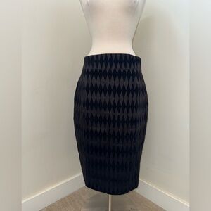 PINUP GIRL COUTURE by Laura Byrnes 
Black pencil harlequin pattern skirt NWT 2xl